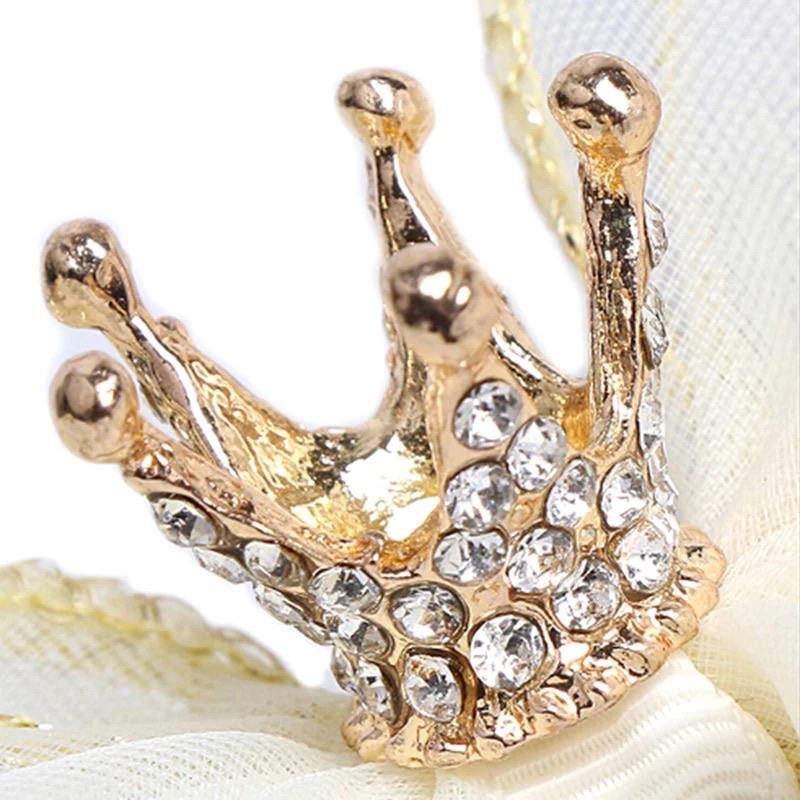 Duchess Bow