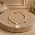 Load image into Gallery viewer, Coco Necklace White
